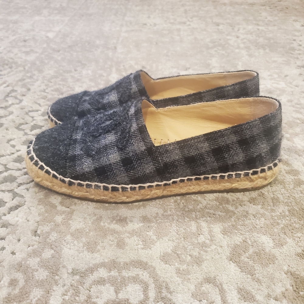 Chanel Plaid Flannel Espadrille Flats Size 35 - Picture 8 of 10